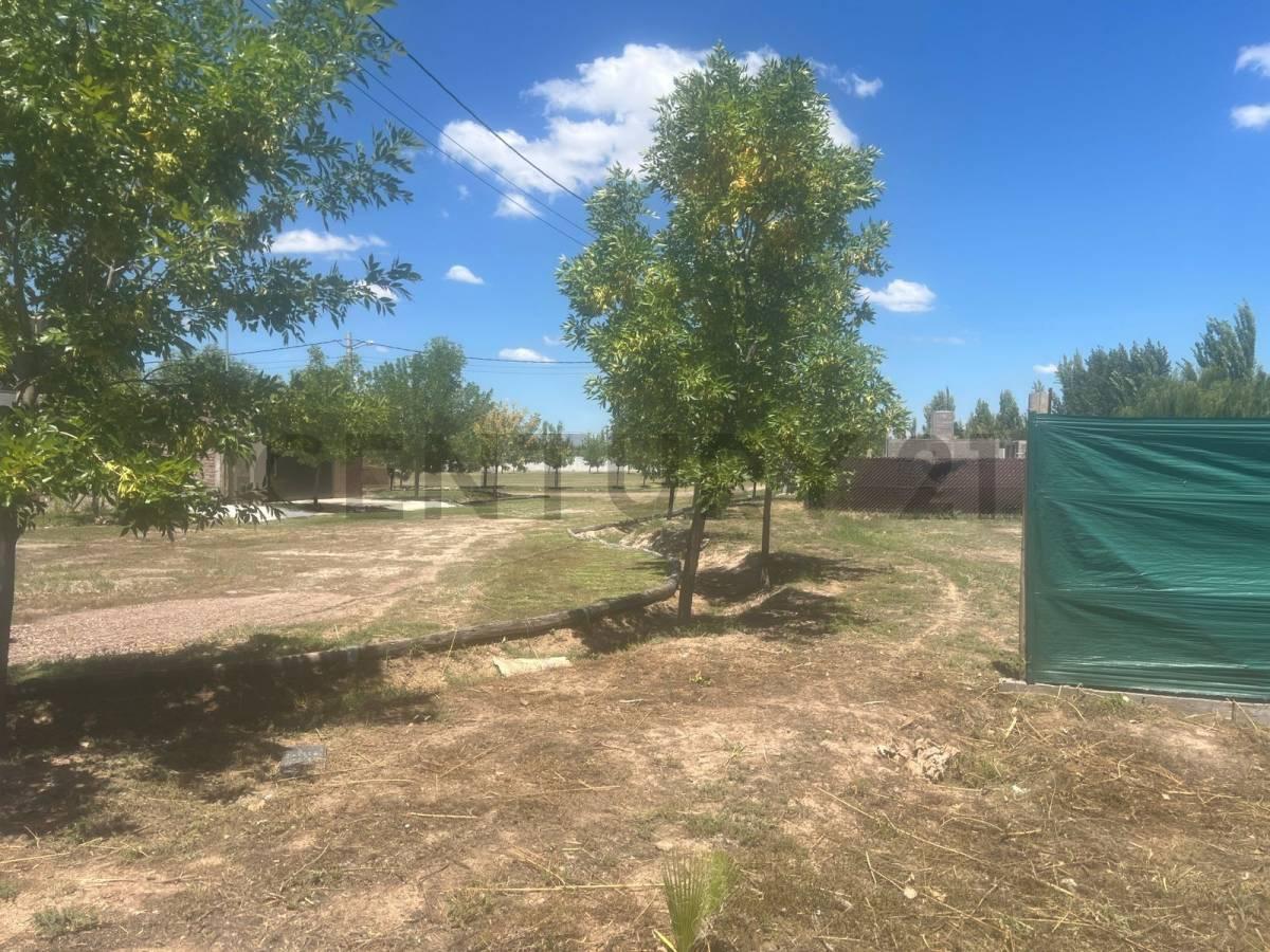Foto de Venta de terreno en barrio privado Las Palmas, imagen 3
