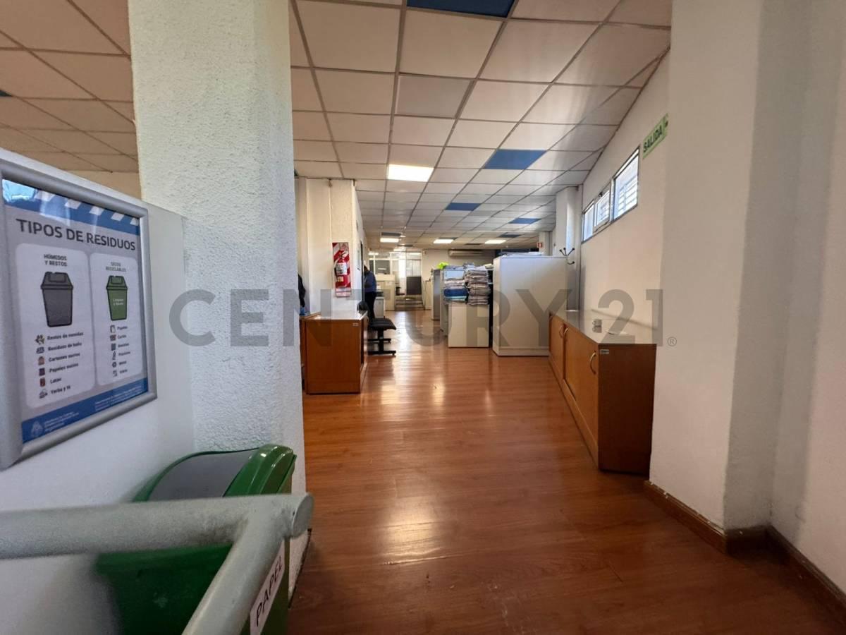 Foto de ALQUILER DE OFICINA EN CIUDAD DE MENDOZA, imagen 2