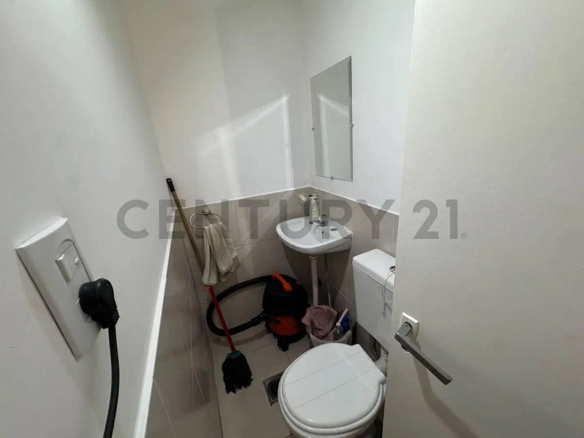 ALQUILER DE LOCAL COMERCIAL EN GODOY CRUZ 3