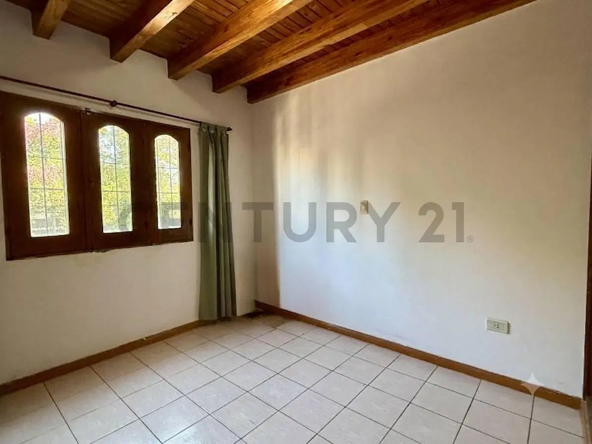 DEPARTAMENTO EN ALQUILER EN GODOY CRUZ 2