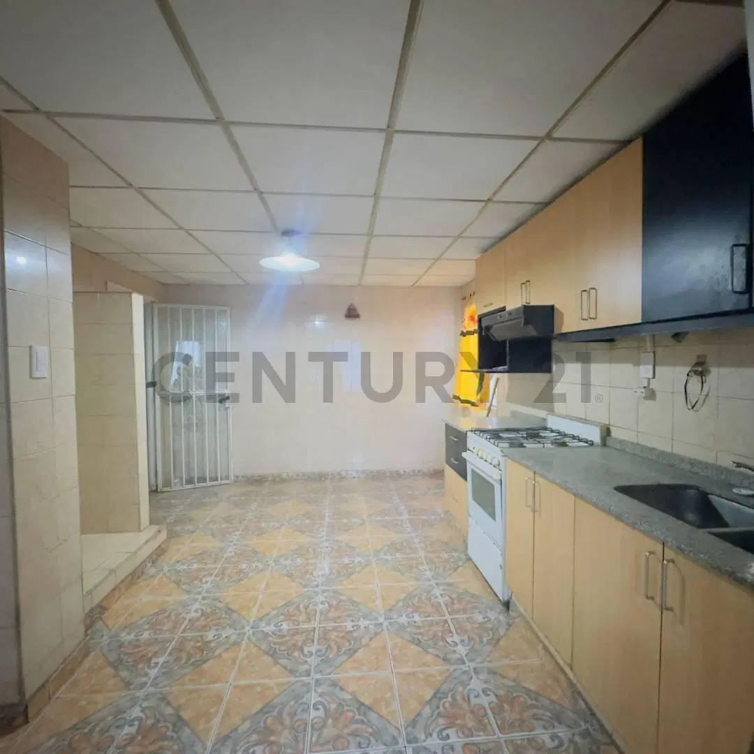 ALQUILER CASA DORREGO GUAYMALLEN 4