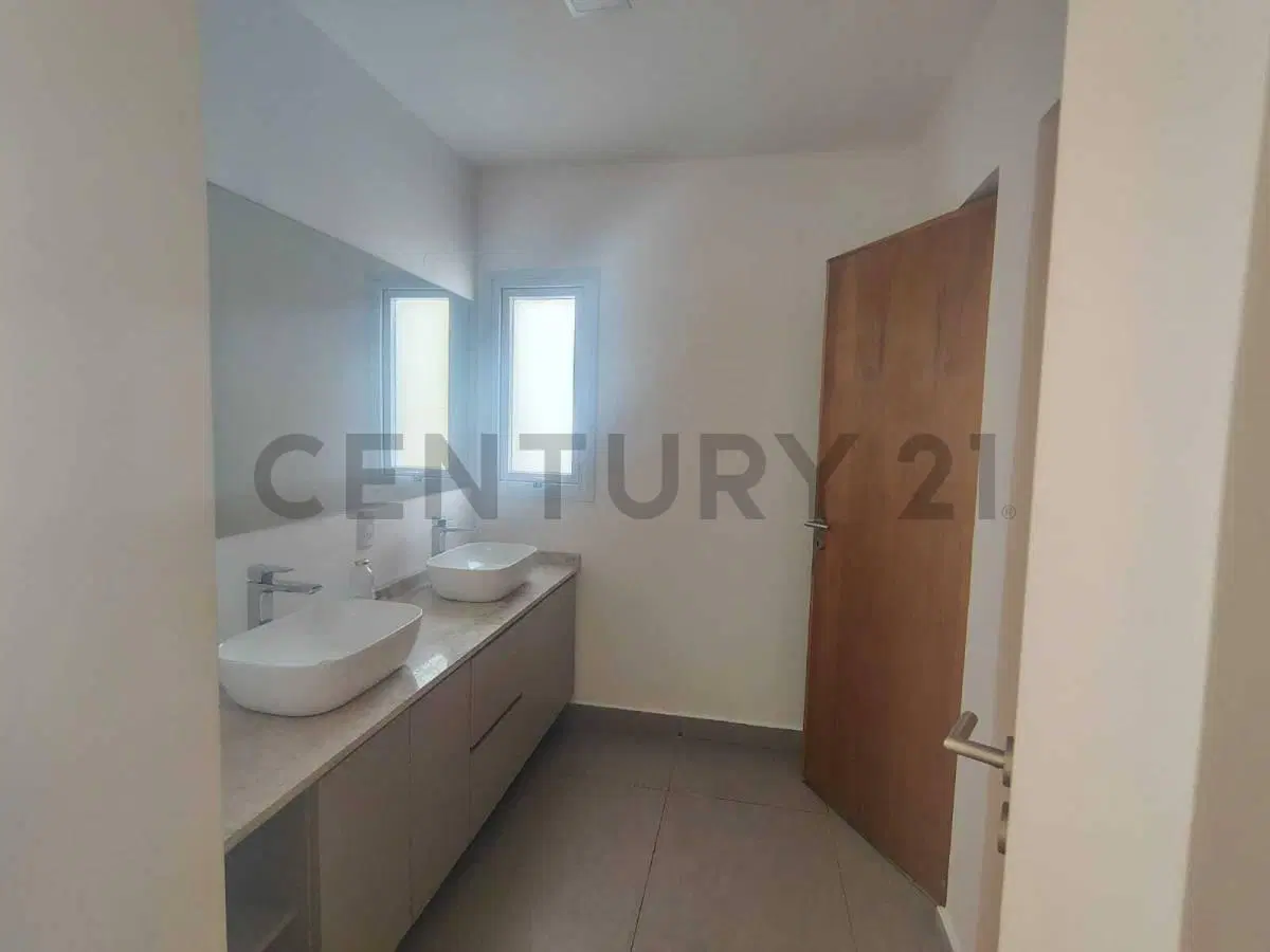 CENTURY 21 LUCIO BARROSO VENDE 6