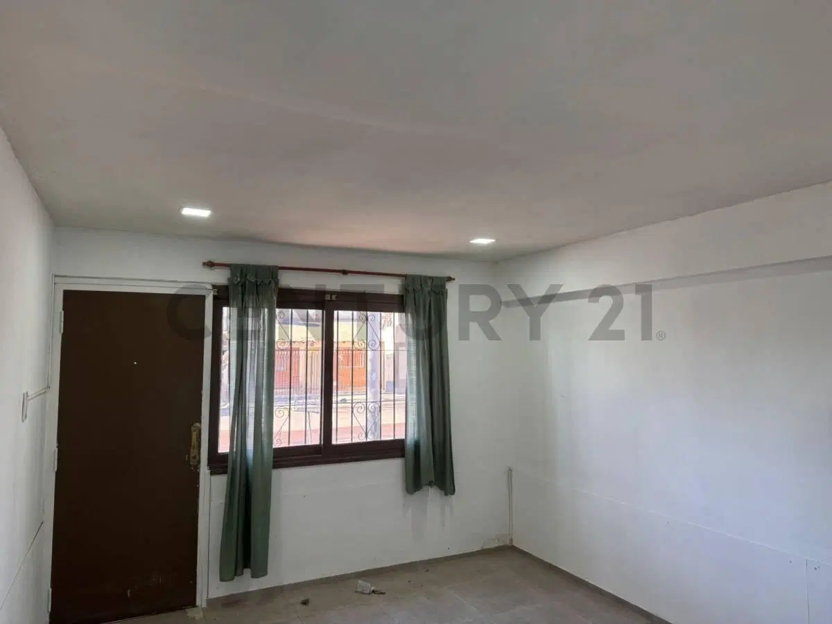 CENTURY 21 ALQUILA CASA EN CARRODILLA 3