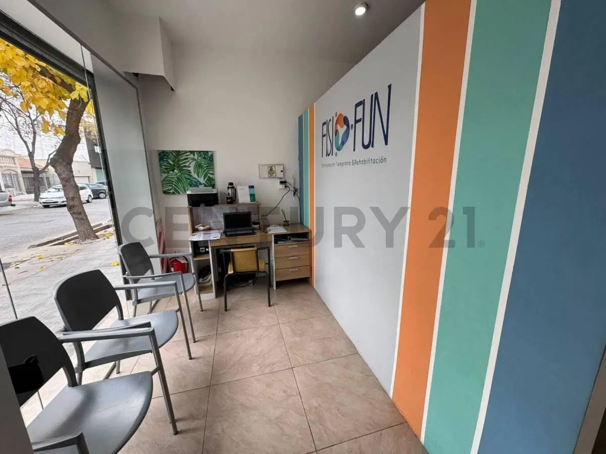 ALQUILER DE LOCAL COMERCIAL U OFICINA EN GODOY CRUZ 6
