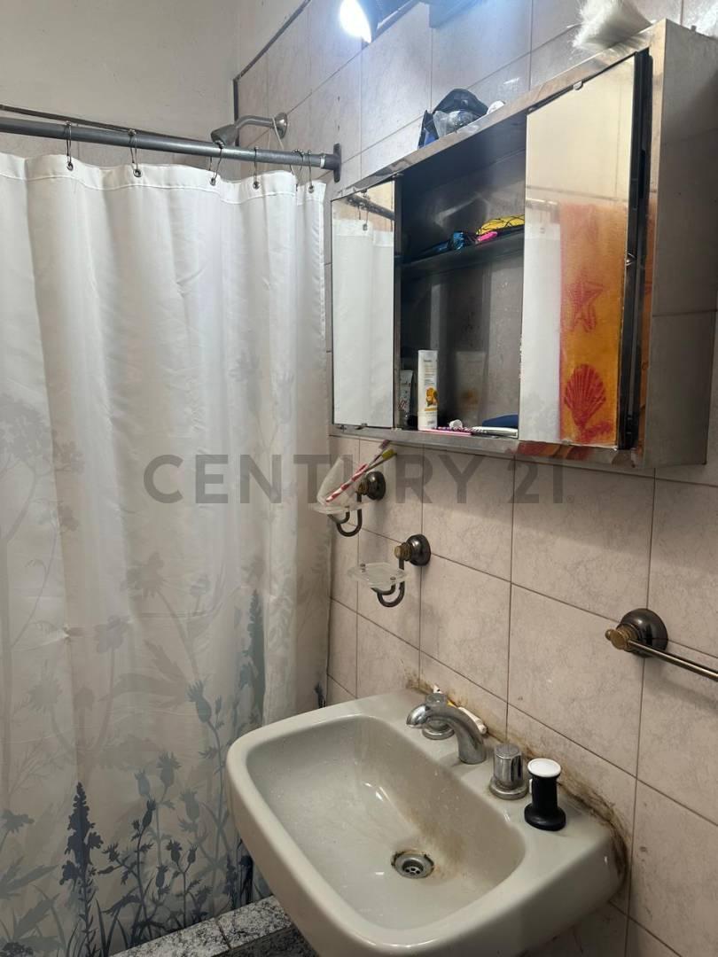 Foto de CASA EN VENTA - LAS HERAS, imagen 4
