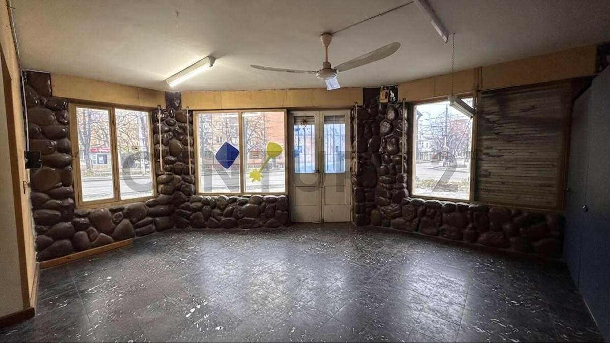 Foto de Local comercial en venta en Dorrego, imagen 1