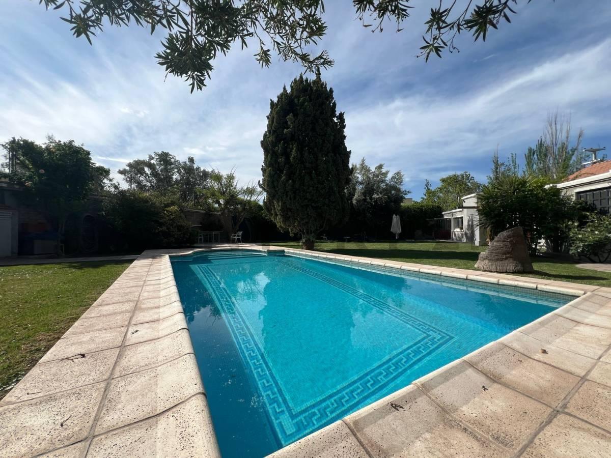 Foto de CASA EN ALQUILER CHACRAS DE CORIA, imagen 5
