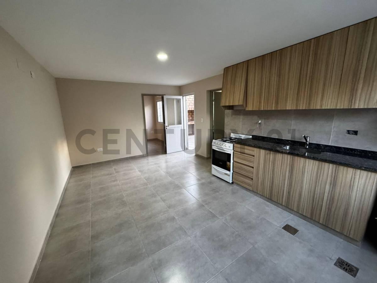 Foto de DEPARTAMENTO EN ALQUILER GODOY CRUZ, imagen 5