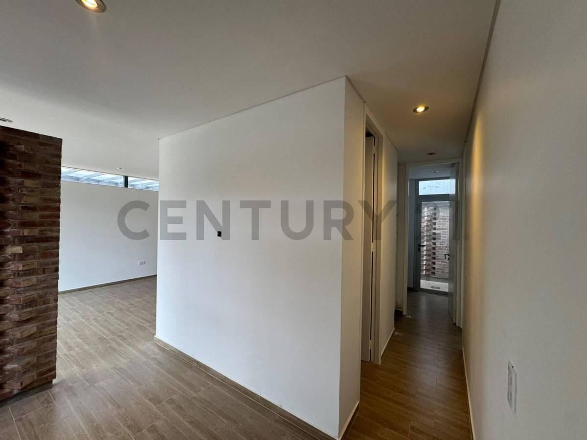 Foto de CASA EN VENTA EN BARRIO PRIVADO EN LUJAN DE CUYO, imagen 4