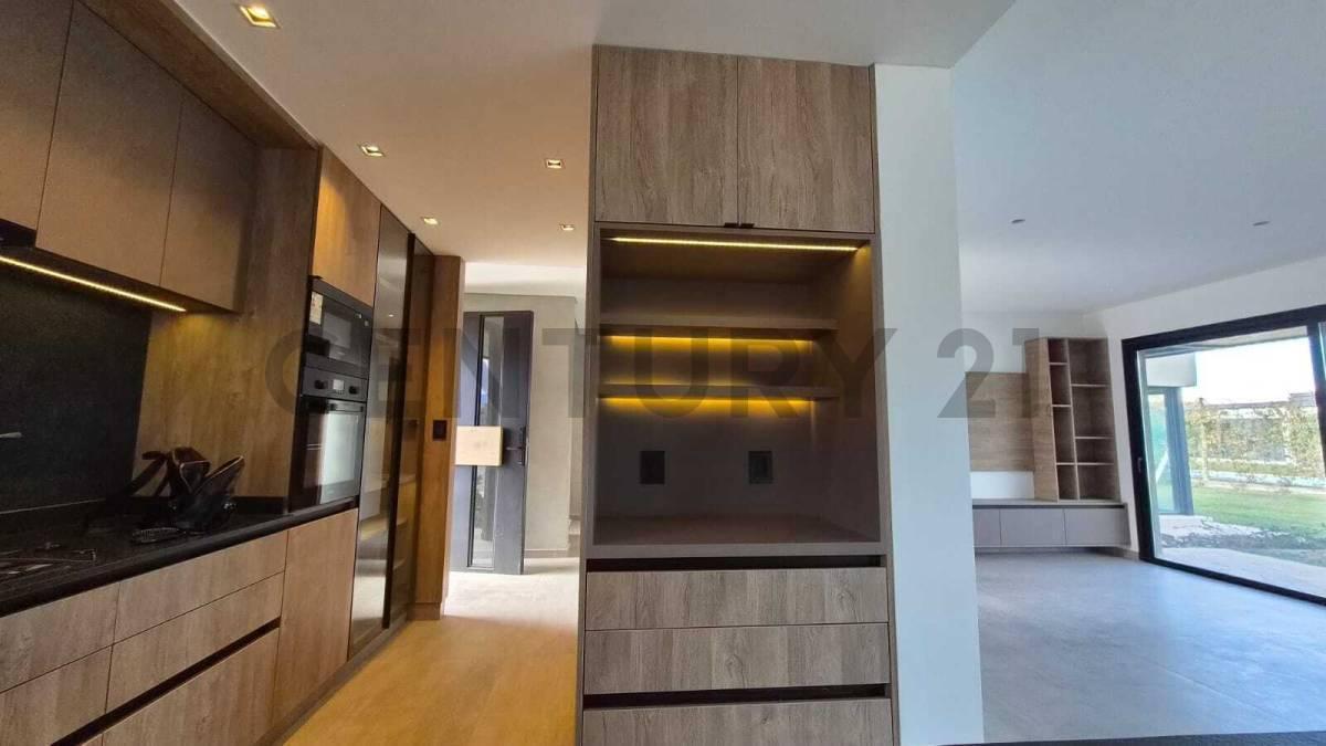 Foto de CASA EN VENTA EN LUJAN DE CUYO, imagen 4
