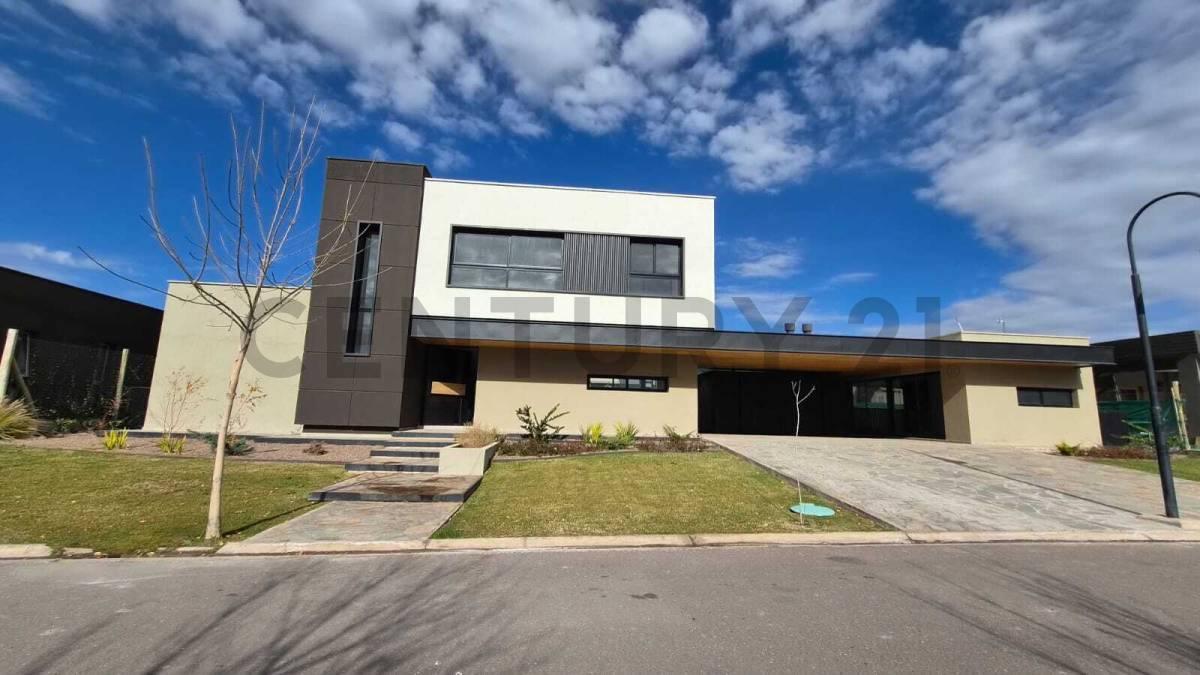 Foto de CASA EN VENTA EN LUJAN DE CUYO, imagen 1