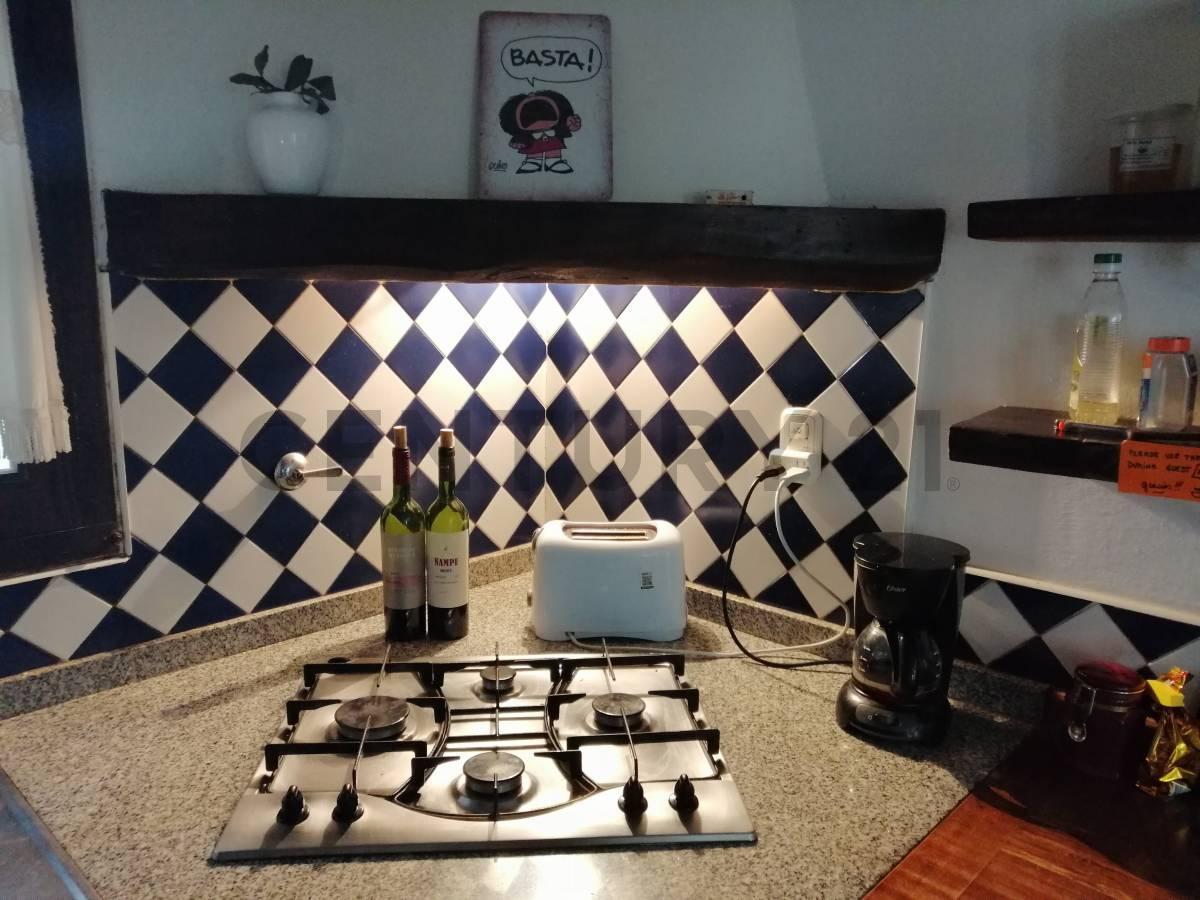 Foto de CASA EN ALQUILER - CHACRAS DE CORIA - LUJAN DE CUYO, imagen 5
