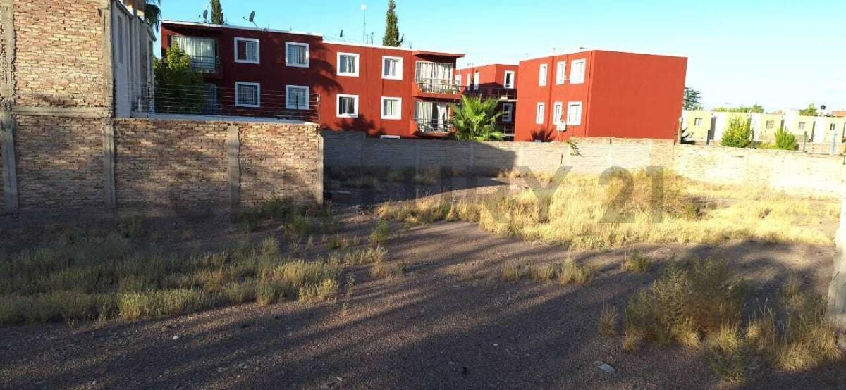 Foto de CENTURY 21 LUCIO BARROSO VENDE LOTE, imagen 1