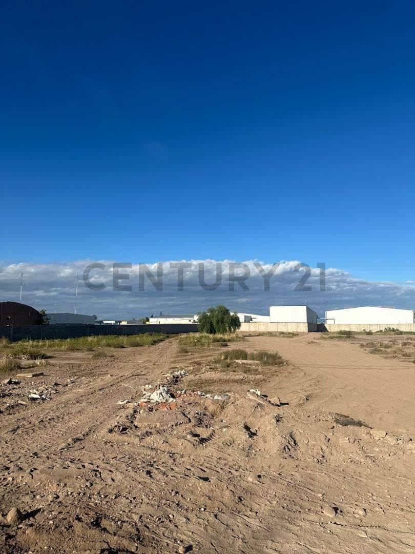 Foto de Venta de terreno en zona industrial Rodríguez Peña, imagen 2