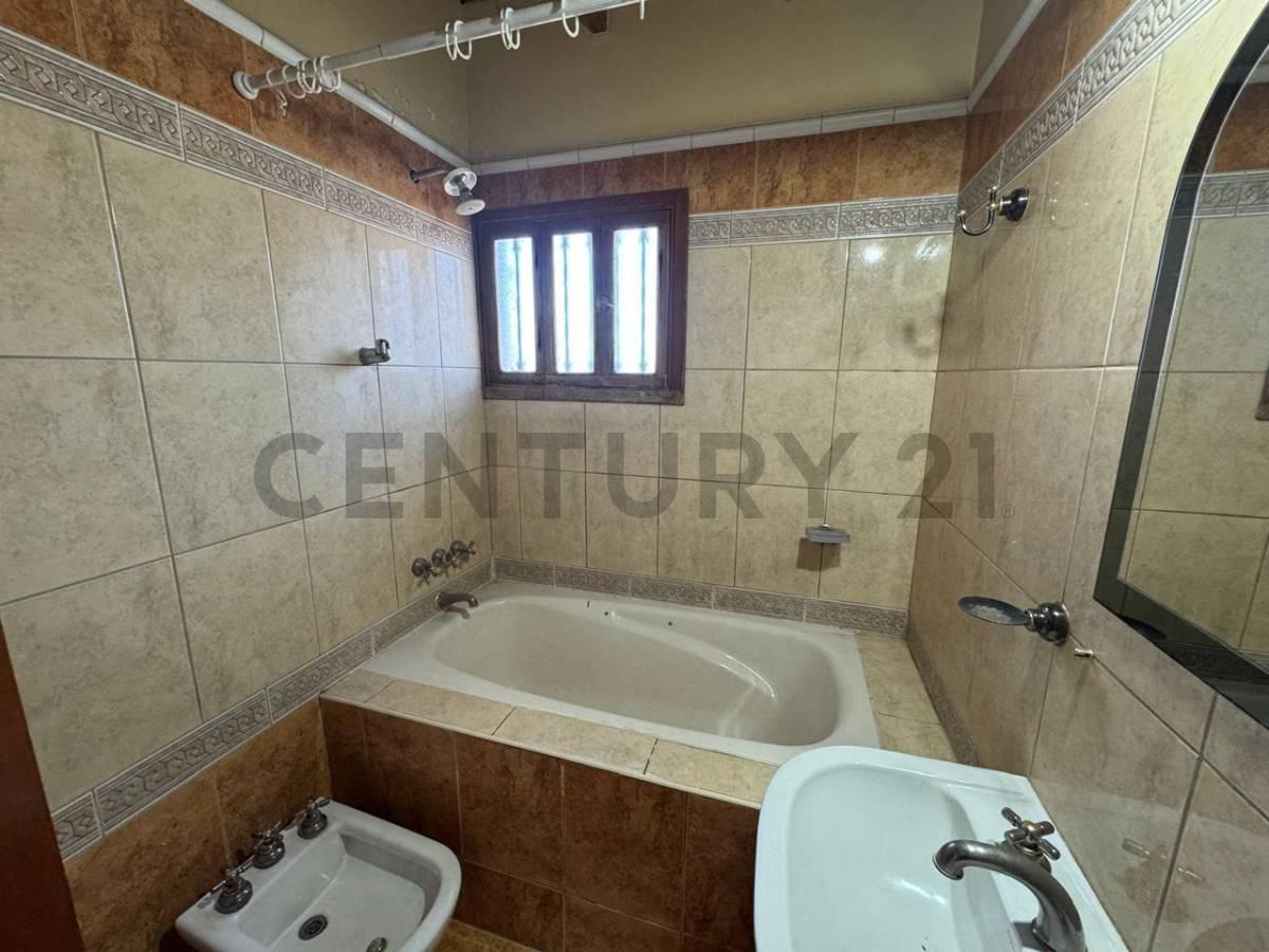 Foto de CASA EN VENTA VISTALBA LUJAN DE CUYO, imagen 3