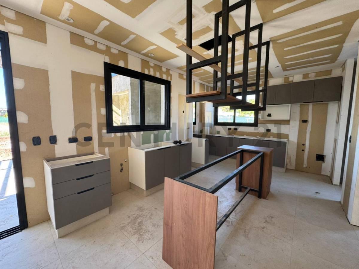 Foto de C21 Lucio Barroso Vende casa de categoría Barrio Pueblo Malbec, imagen 4