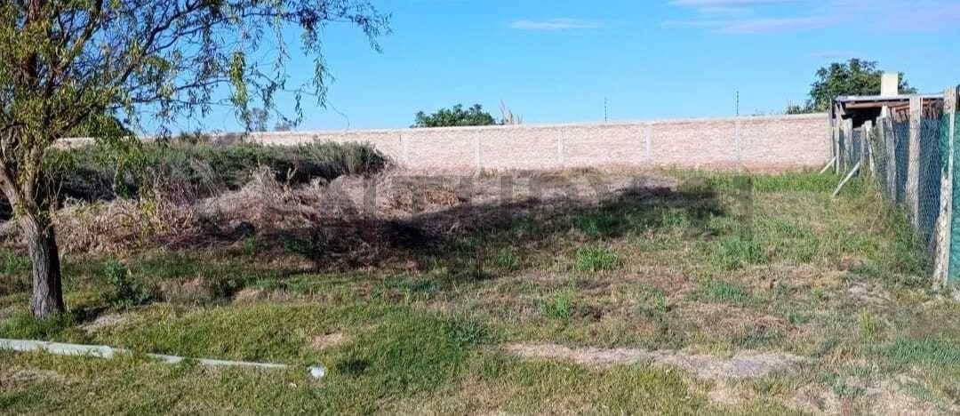 Foto de Venta lote Barrio Las Palmeras, imagen 2