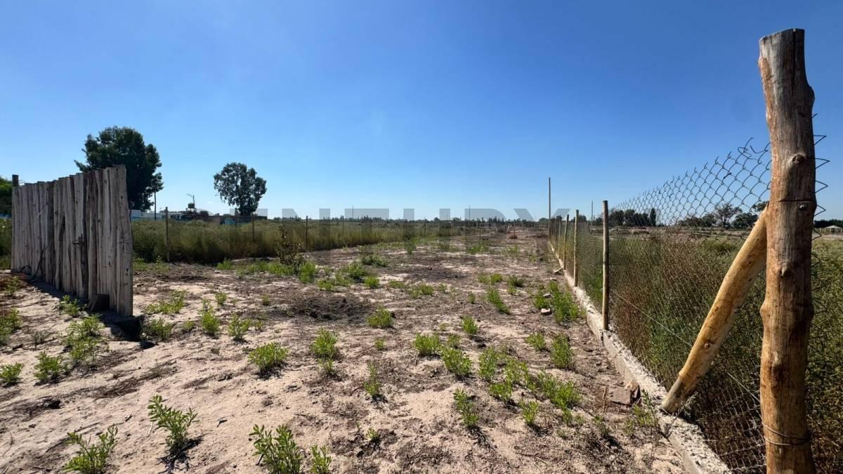 Foto de Venta terreno en barrio amanecer Don Julian, imagen 4