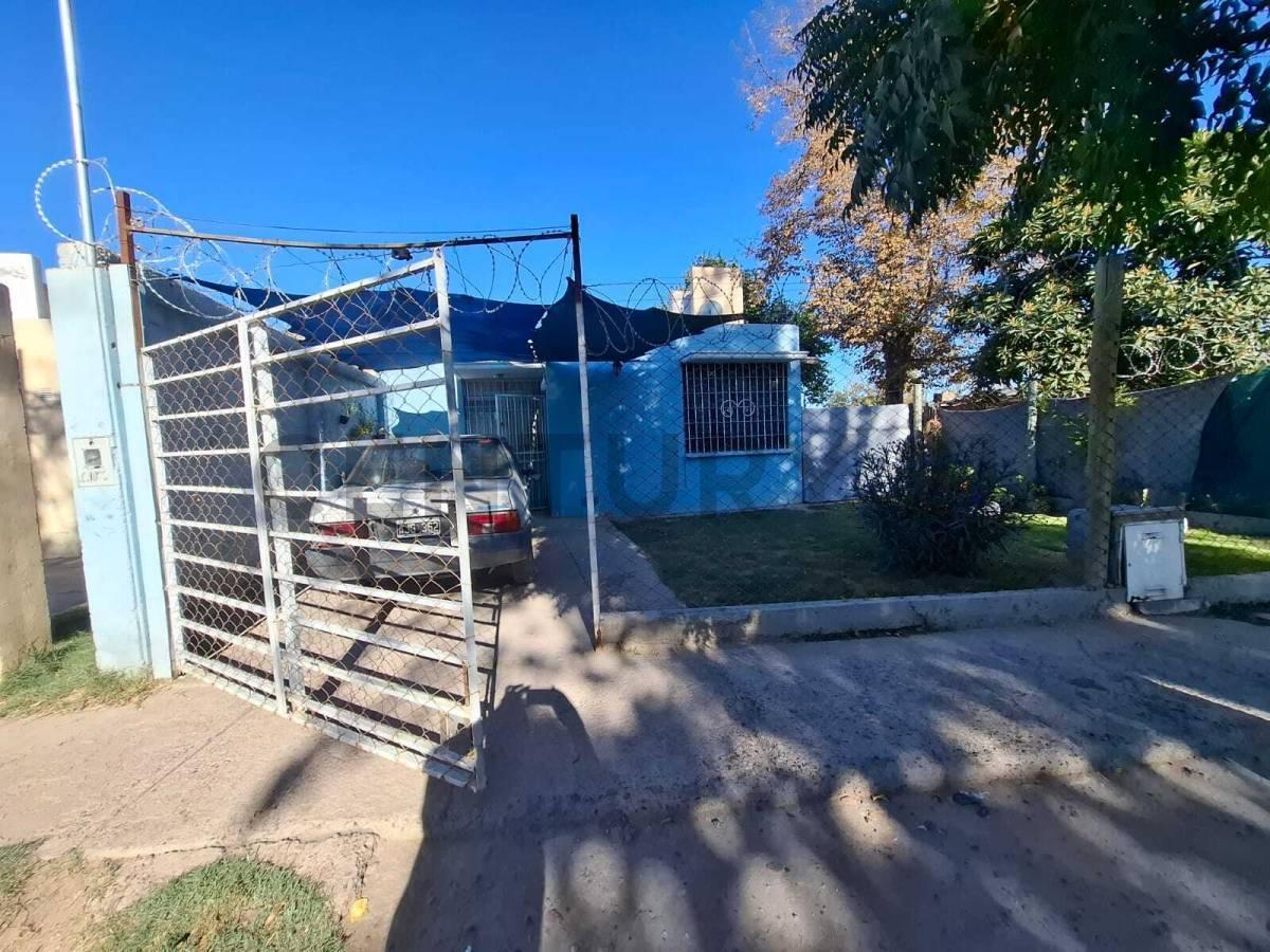 Foto de Casa en venta en Rivadavia, imagen 1