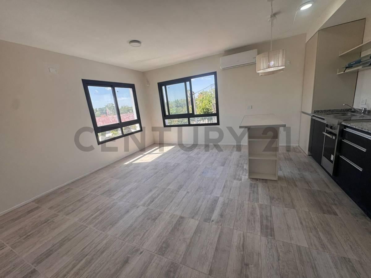 Foto de CENTURY 21 LUCIO BARROSO ALQUILA, imagen 5