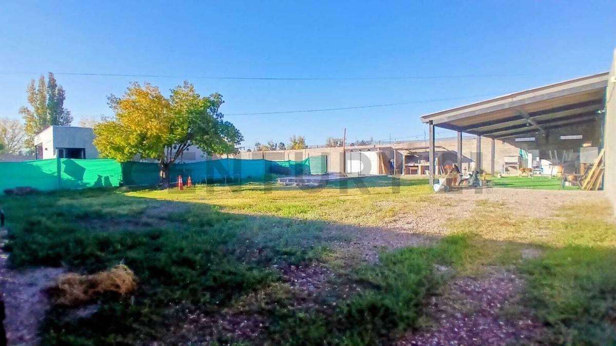 Foto de Century 21 Lucio Barroso Vende quincho con pileta, imagen 1