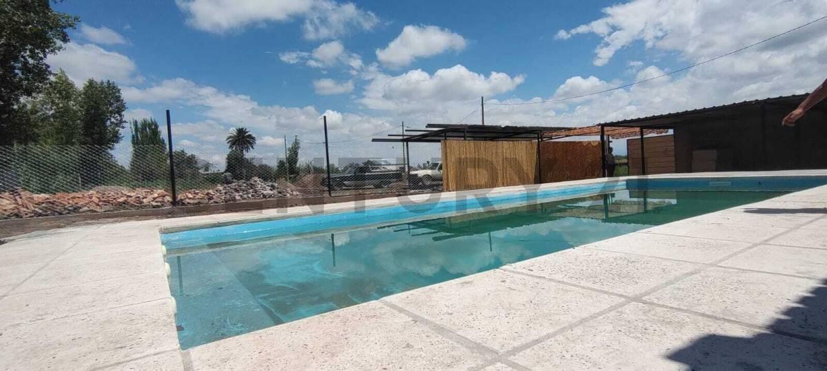 Foto de VENTA DE QUINCHO CON PILETA, imagen 1