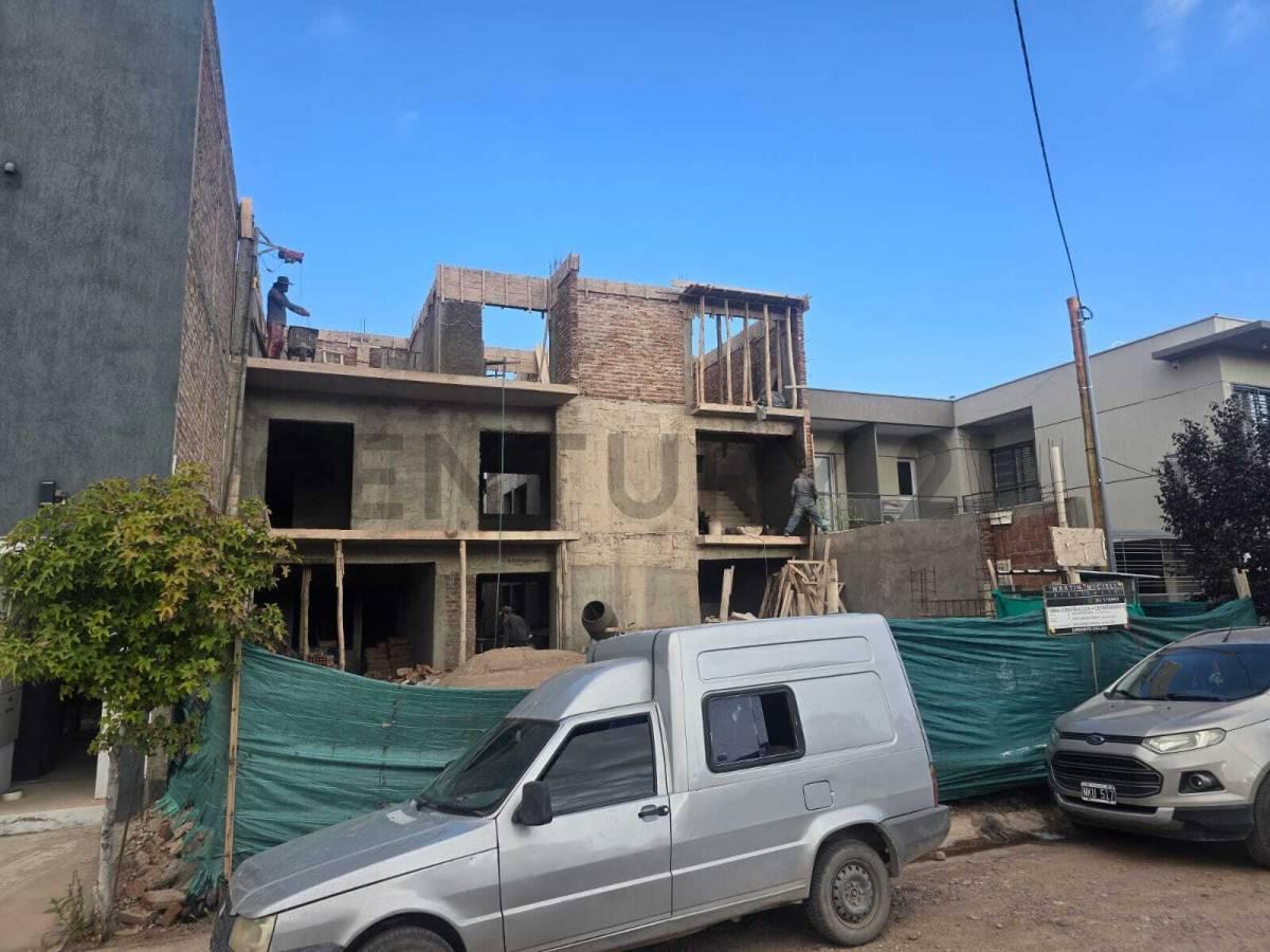 Foto de Venta de Duplex en Rincón Veneto, imagen 5