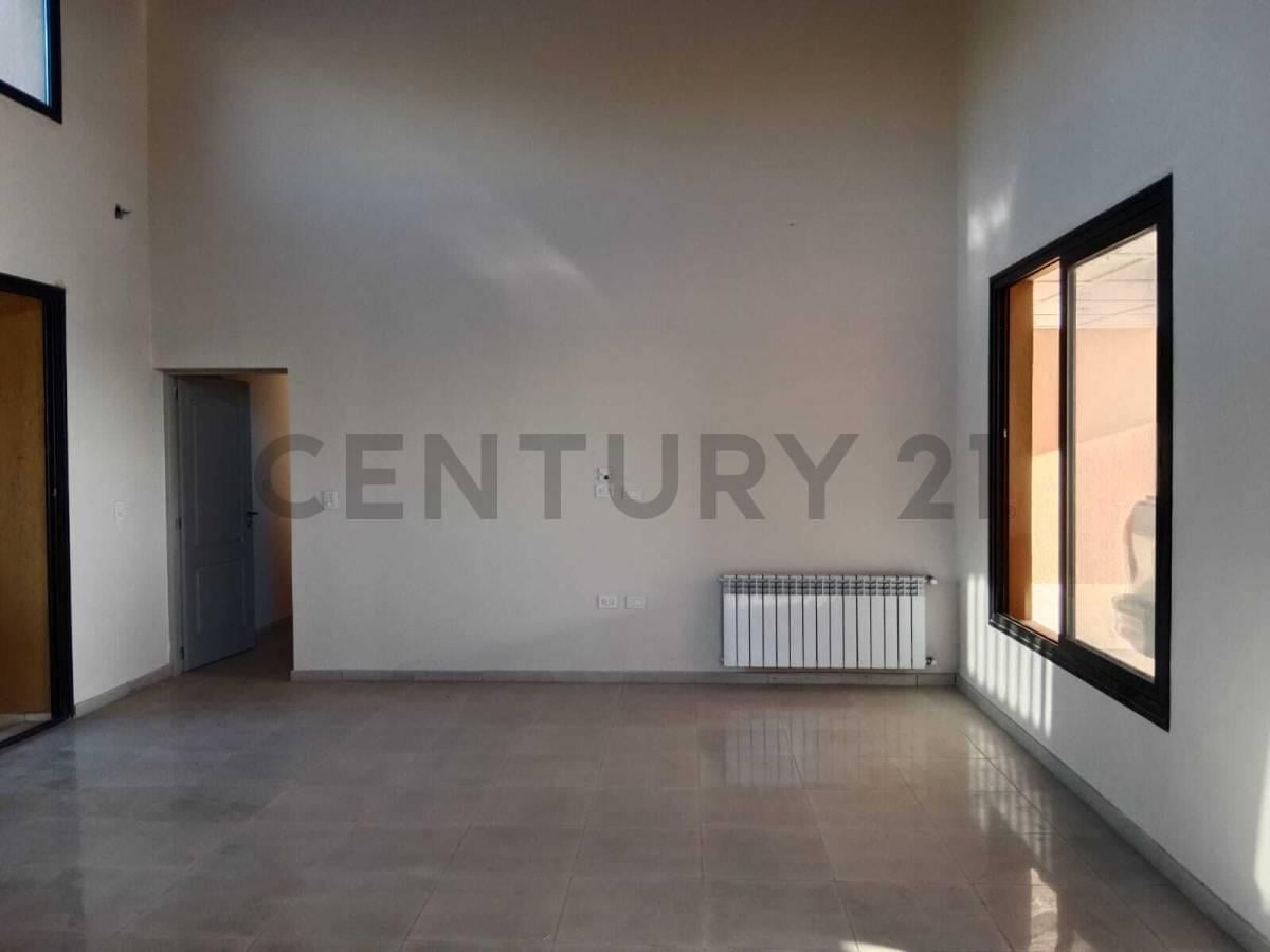 Foto de CASA BARRIO EN VENTA BARRIO PRIVADO LAS RETAMAS, imagen 1