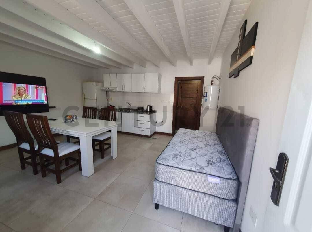 Foto de Venta de Complejo de departamentos en cuarta sección, imagen 1