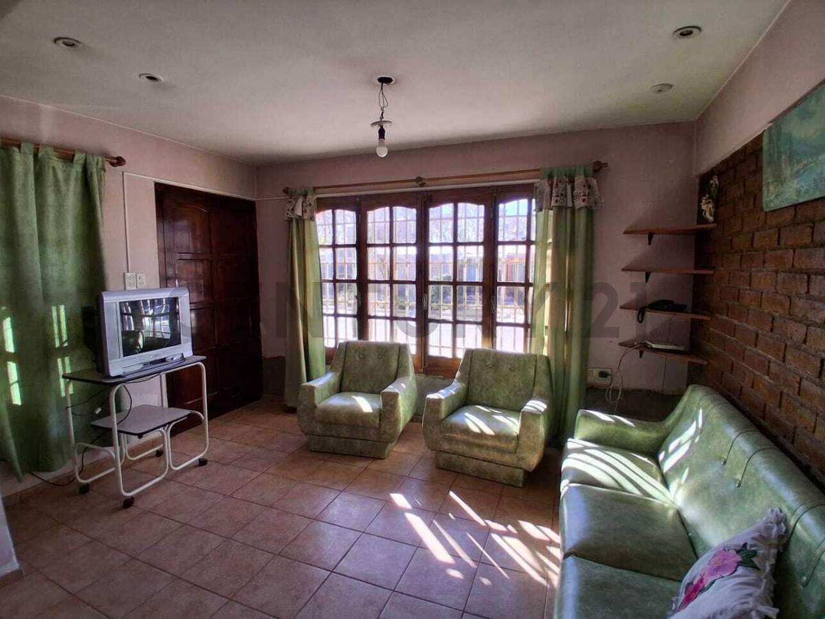 Foto de CASA EN VENTA - RODEO DE LA CRUZ, GUAYMALLÉN, imagen 3