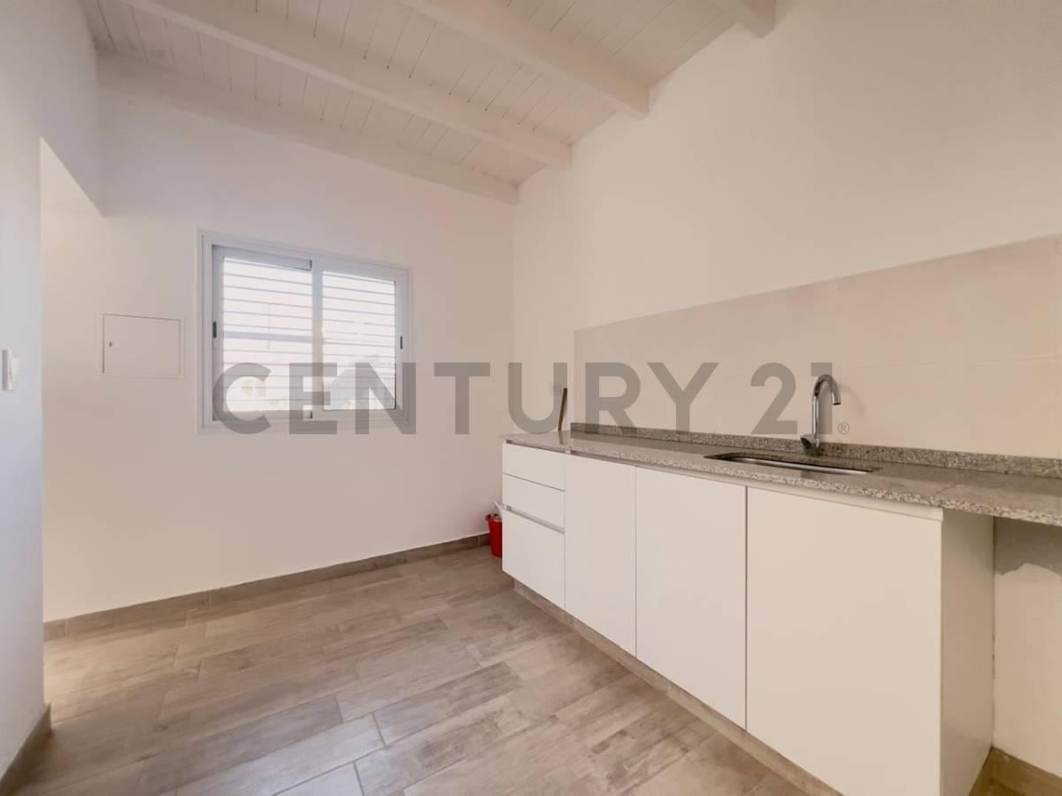 Foto de Duplex en venta en complejo privado Terra Maipu, imagen 3