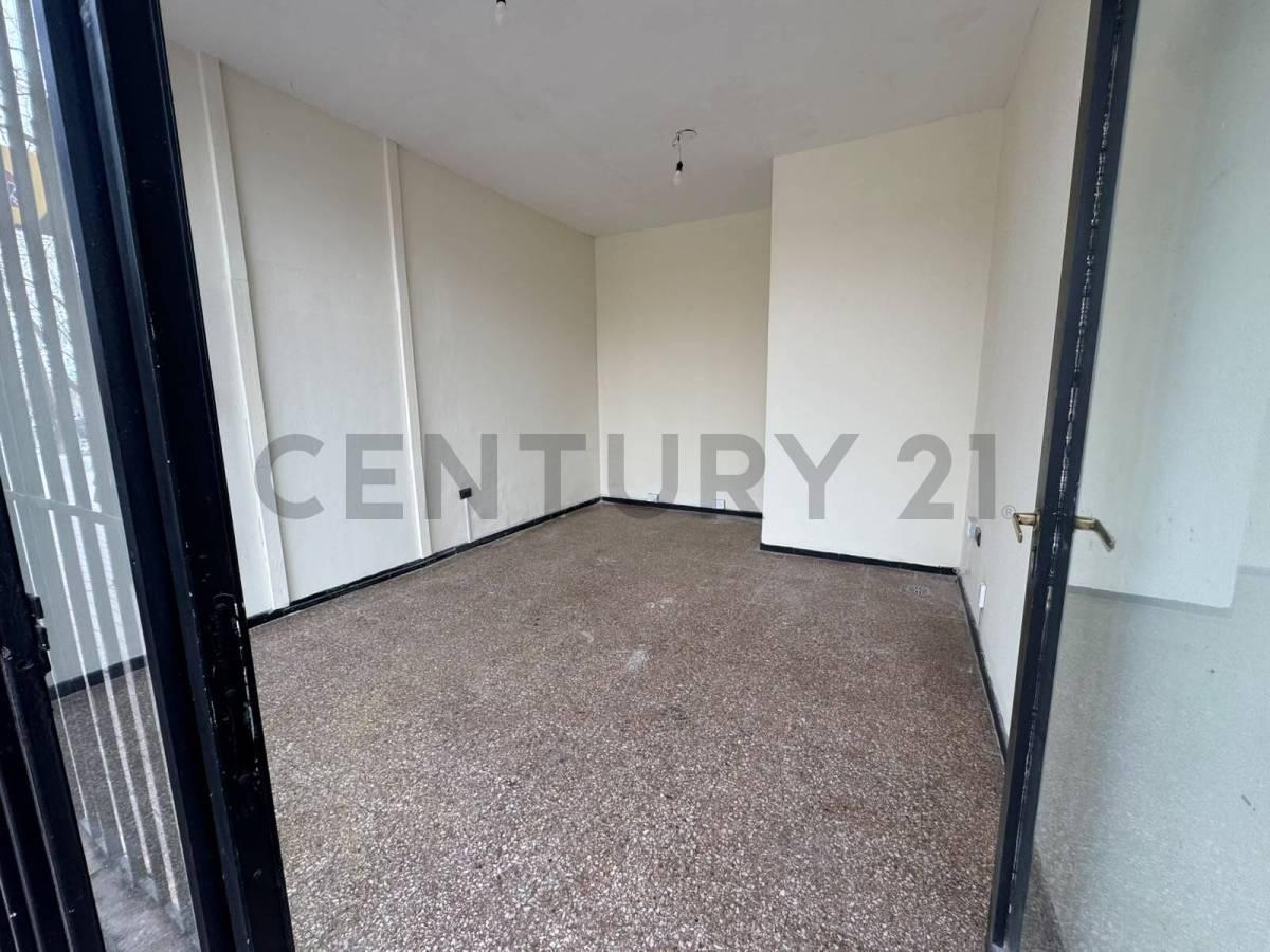 Foto de ALQUILER DE LOCAL COMERCIAL EN PASO DE LOS ANDES, imagen 4