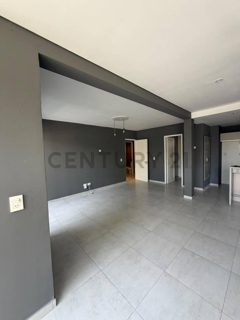 Foto de DEPARTAMENTO EN ALQUILER EN BOSQUES DE MAIPÚ, imagen 4