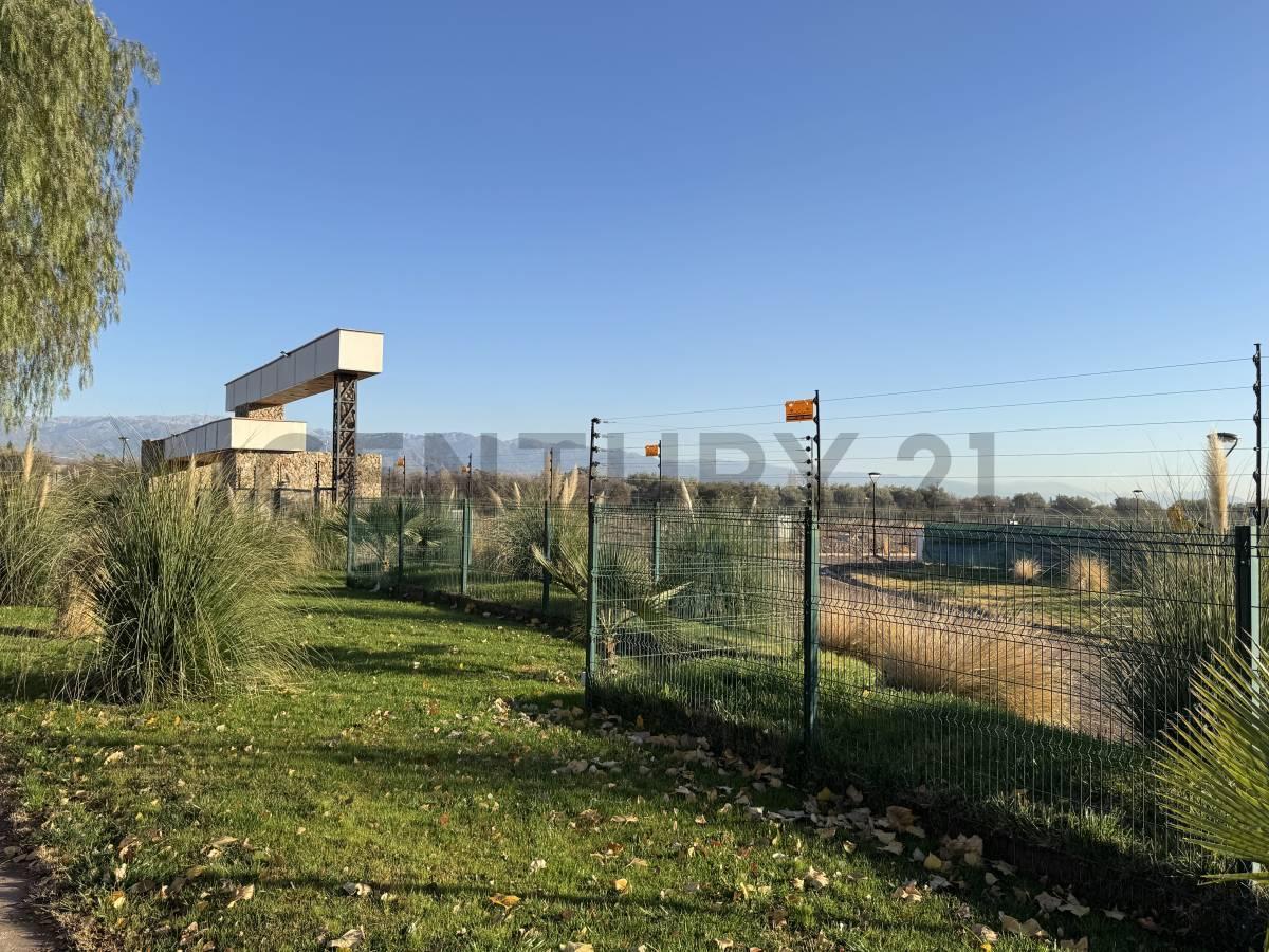 Foto de Lote en venta Barrio Solares de Olivos, imagen 2