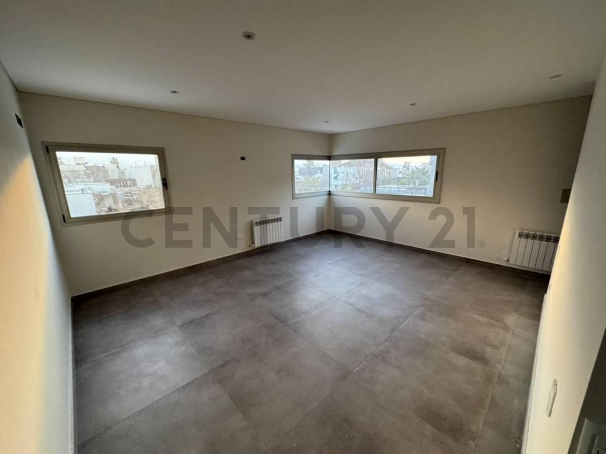 Foto de CASA EN ALQUILER EN BARRIO PRIVADO VIÑAS DEL TORREON MAIPU, imagen 2
