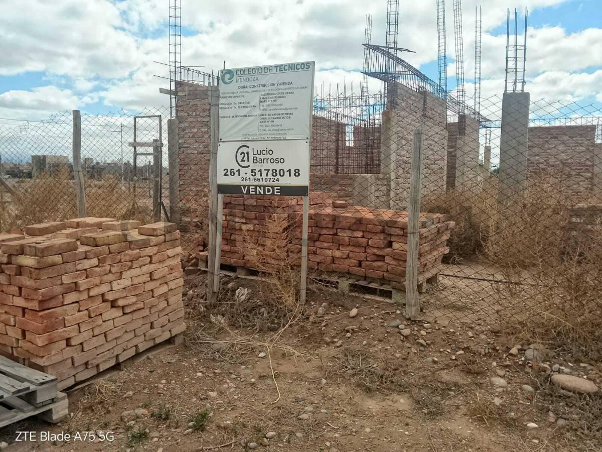 Foto de LOTE CON AVANCE DE OBRA EN BARRIO LA VASCONIA, imagen 3
