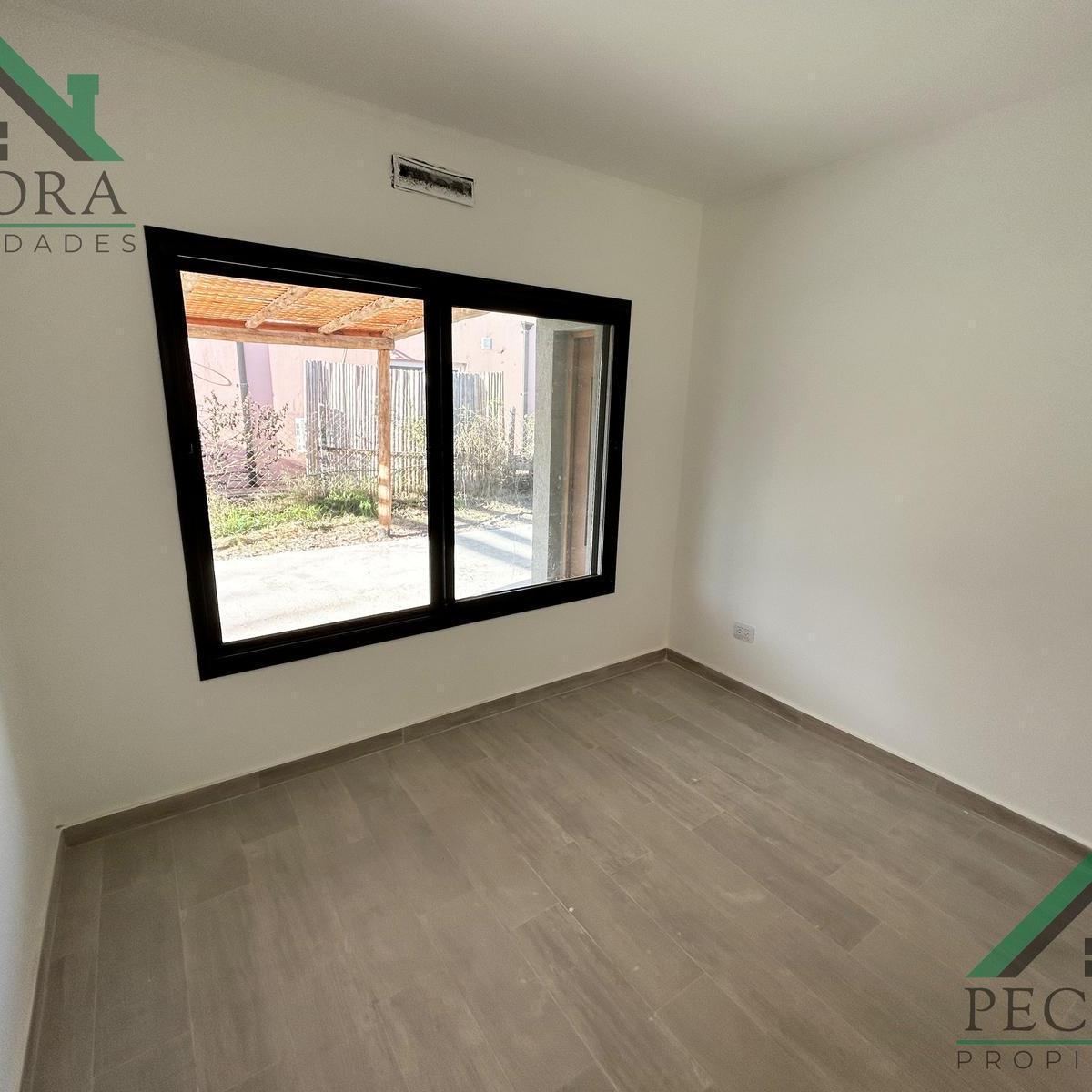 Foto de Casa en venta - San Ramiro - Lote 1 - Interno - Pilar del Este., imagen 3