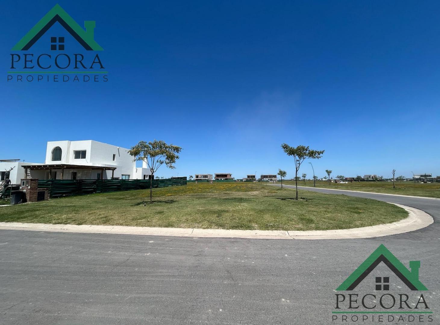 Terreno - Puertos del lago - Amarras - interno - Lote 220