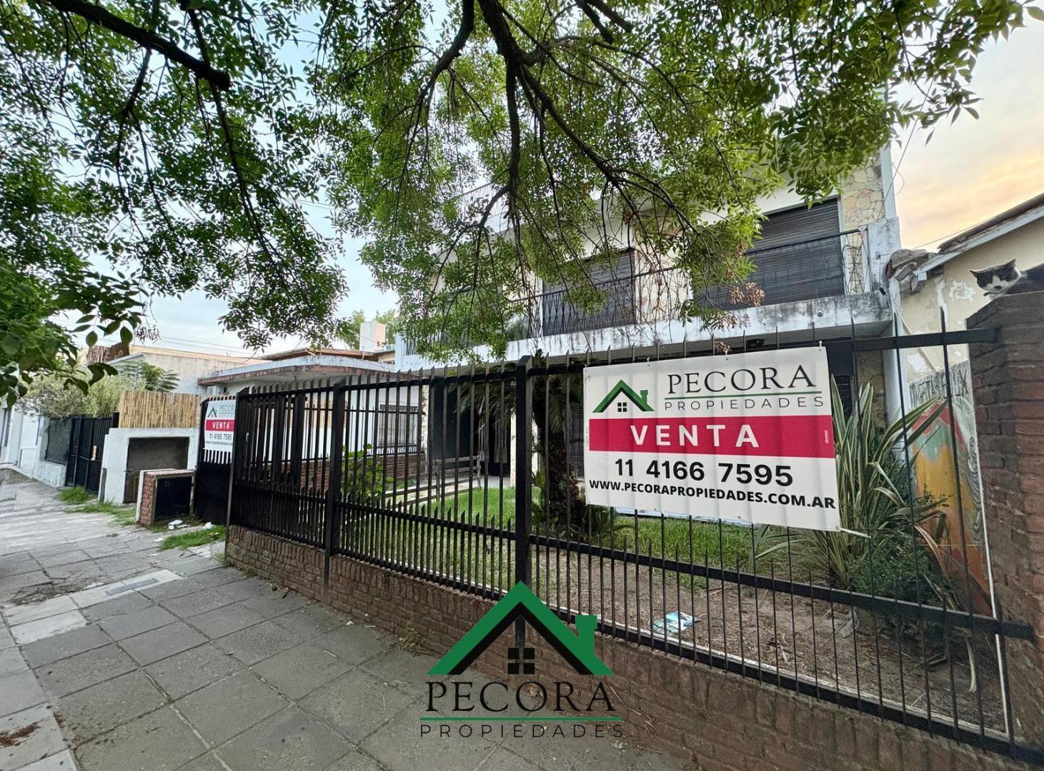 Foto de Casa - Terreno - Centro - Belen de Escobar - Sarmiento al 500, imagen 4