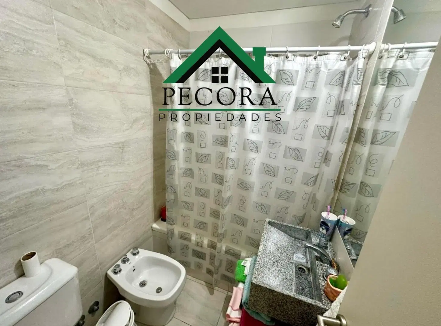 Departamento en Esc.-Centro 3