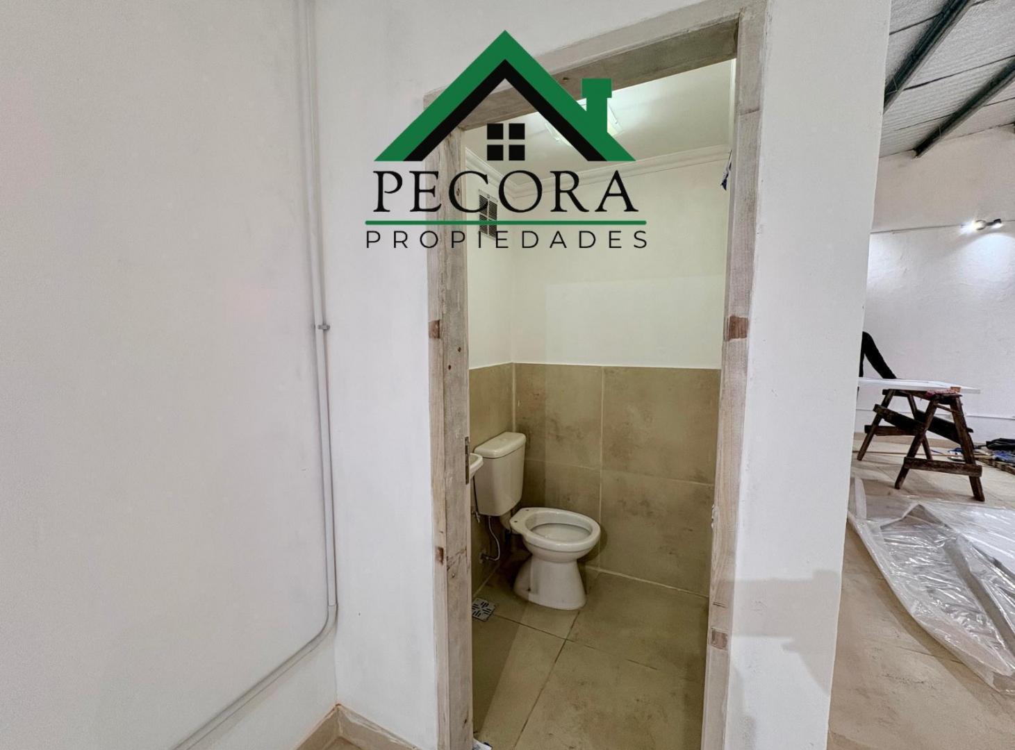 Foto de Local en Esc.-Centro, imagen 4