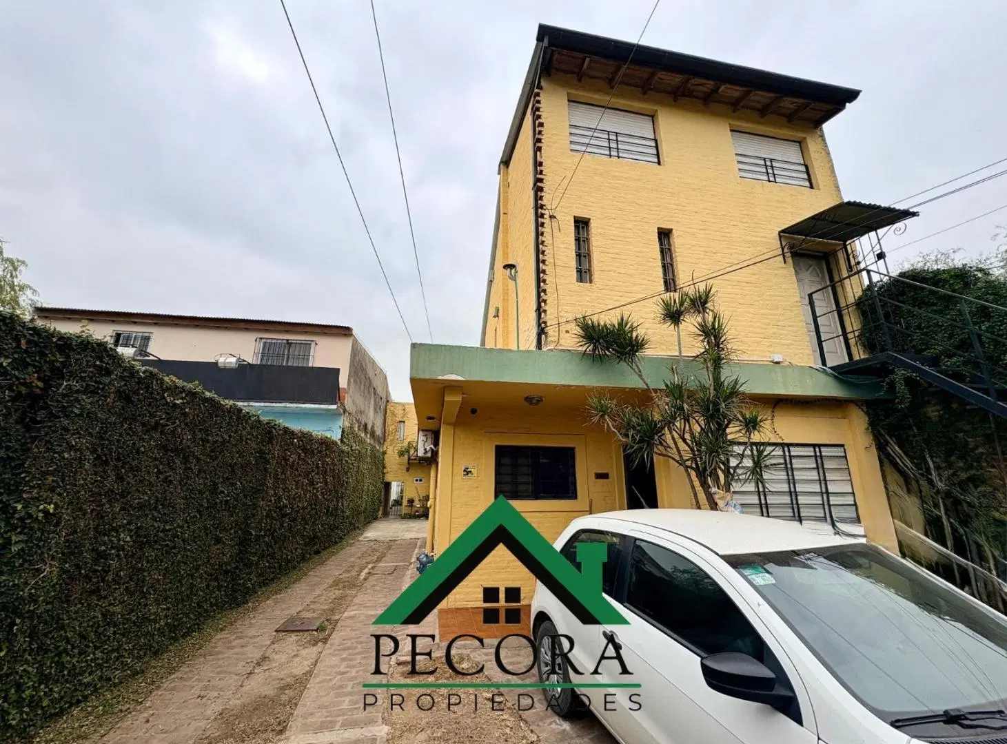 Venta en Bloque -  Departamentos y casa - Belen de Escobar 5