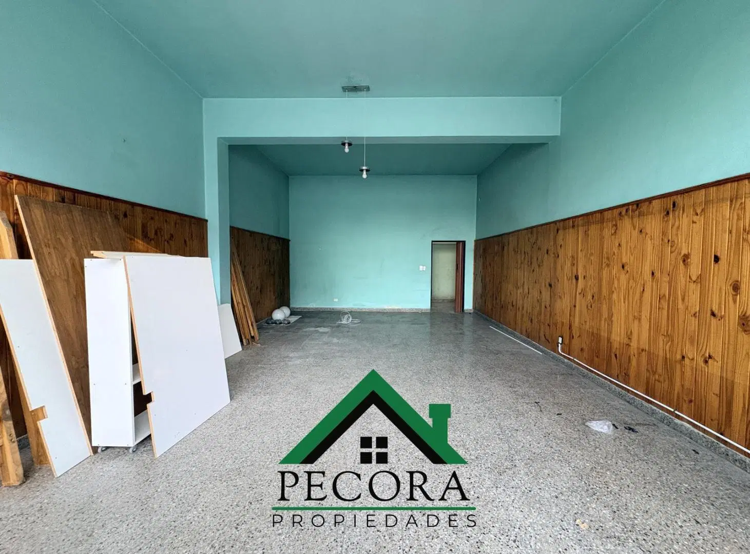 Local con deposito - Av. San Martin 959 - Belen de Escobar 2