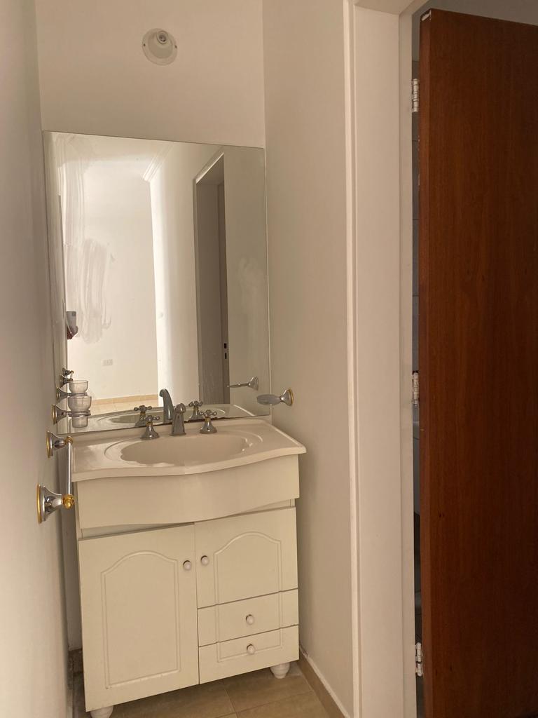 Foto de Venta oportunidad amplio Depto 1 dormitorio con balcón Barrio Cofico, imagen 5