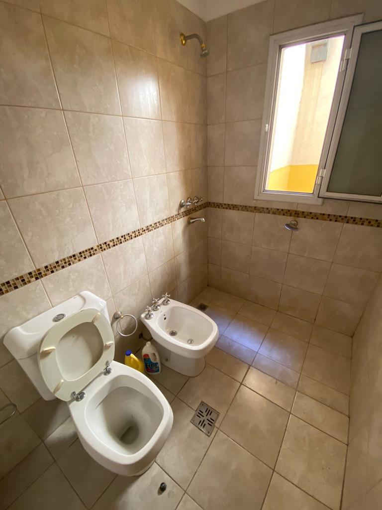 Foto de Venta oportunidad amplio Depto 1 dormitorio con balcón Barrio Cofico, imagen 4