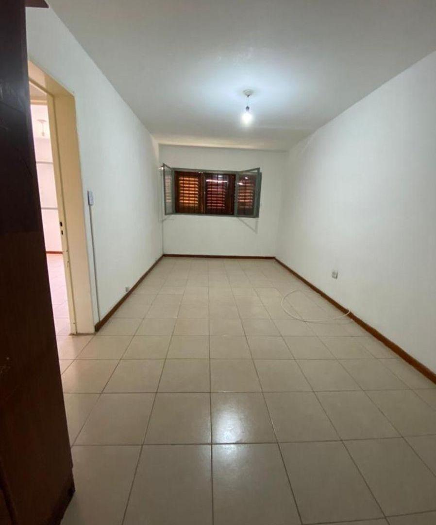 Foto de VENTA DEPARTAMENTO 2 DORMITORIOS BARRIO LOS PLÁTANOS, imagen 3