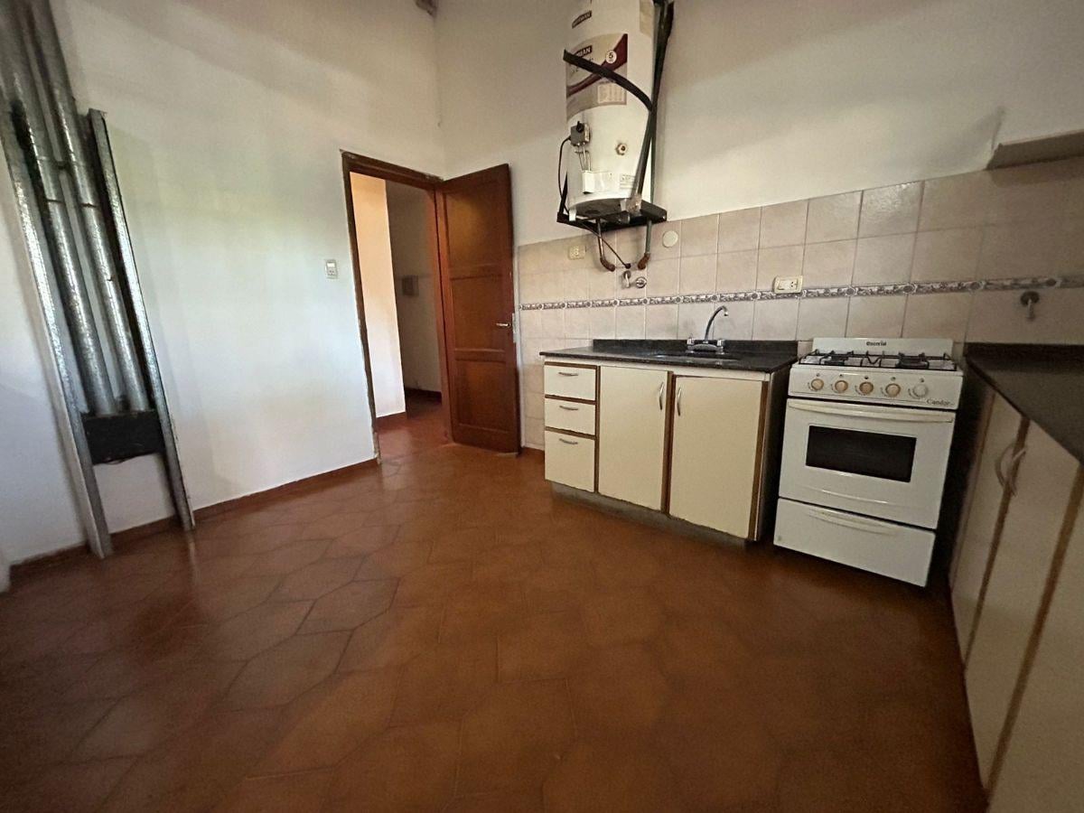 Foto de ALQUILER CASA DOS DORMITORIOS BARRIO RESIDENCIAL OLIVOS, imagen 1