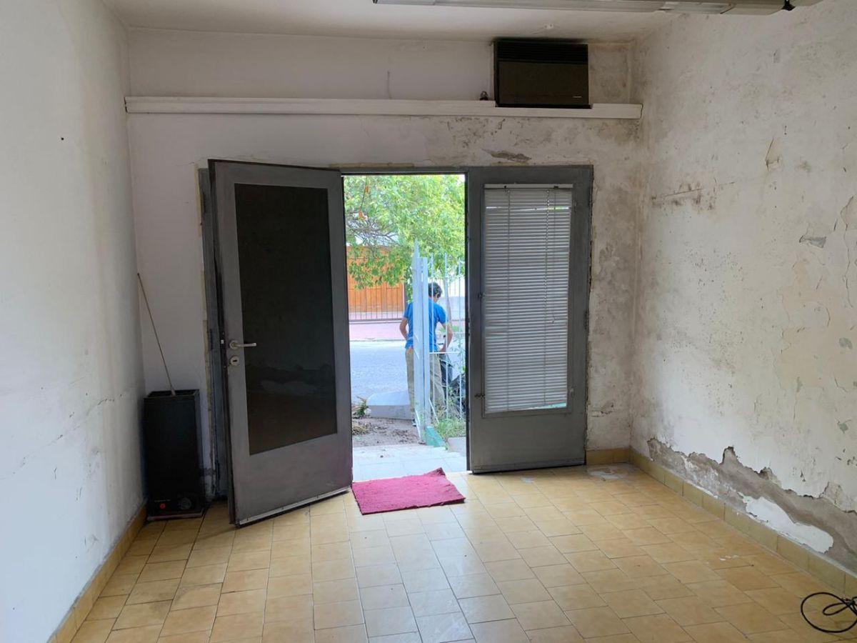 Foto de VENTA CASA 3 DORMITORIOS VILLA CABRERA, imagen 3