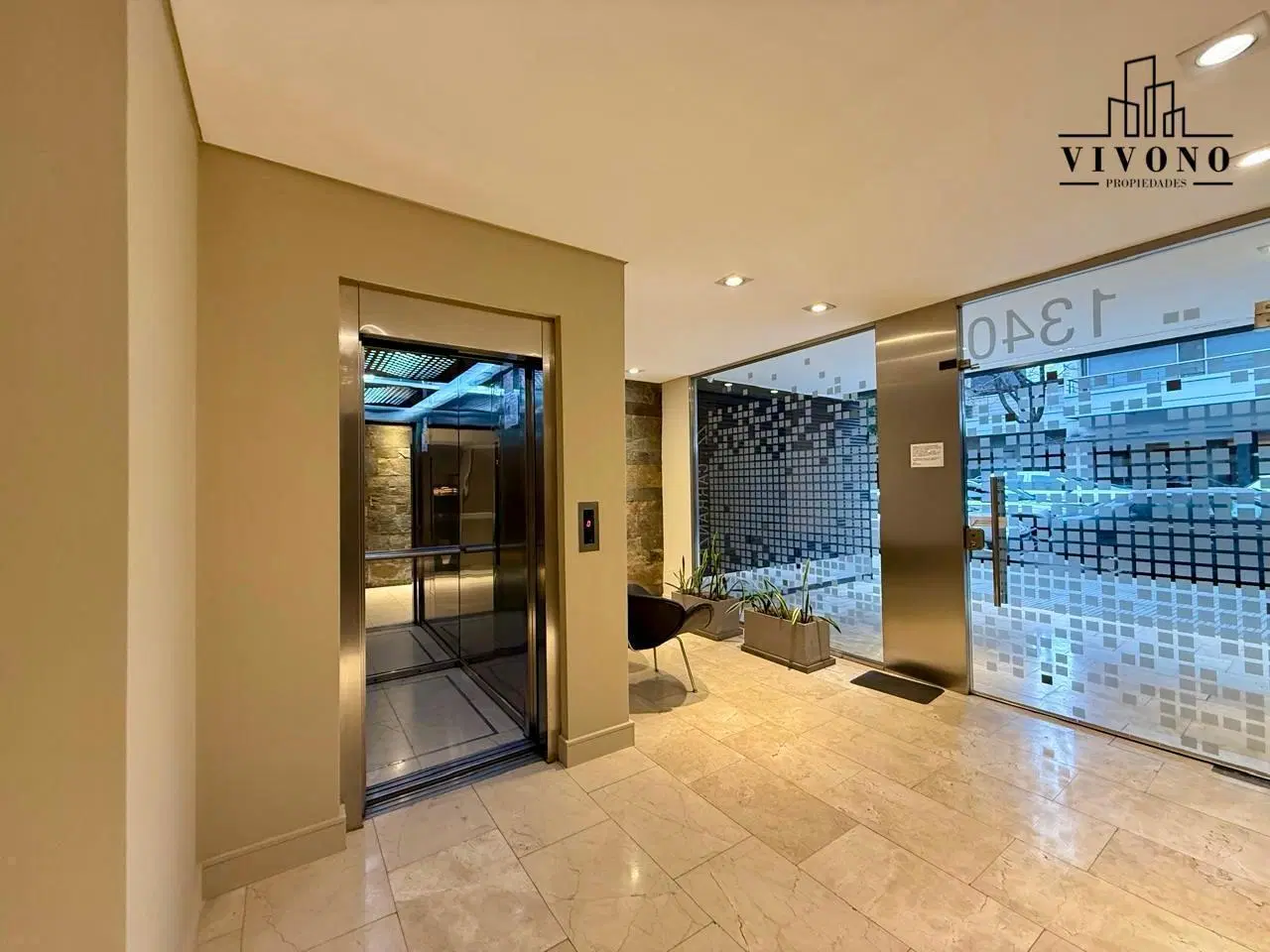 Departamento 2 ambientes con balcón y cochera en venta Palermo Carranza y Niceto Vega 4