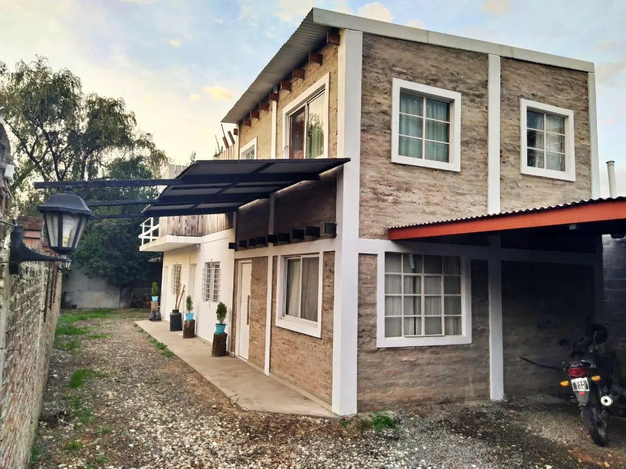 Venta terreno con vivienda multifamiliar Belen de Escobar ideal inversor Financiado 2